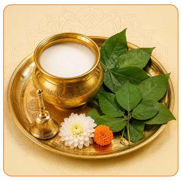दूध और बिल्व पत्र अर्पण